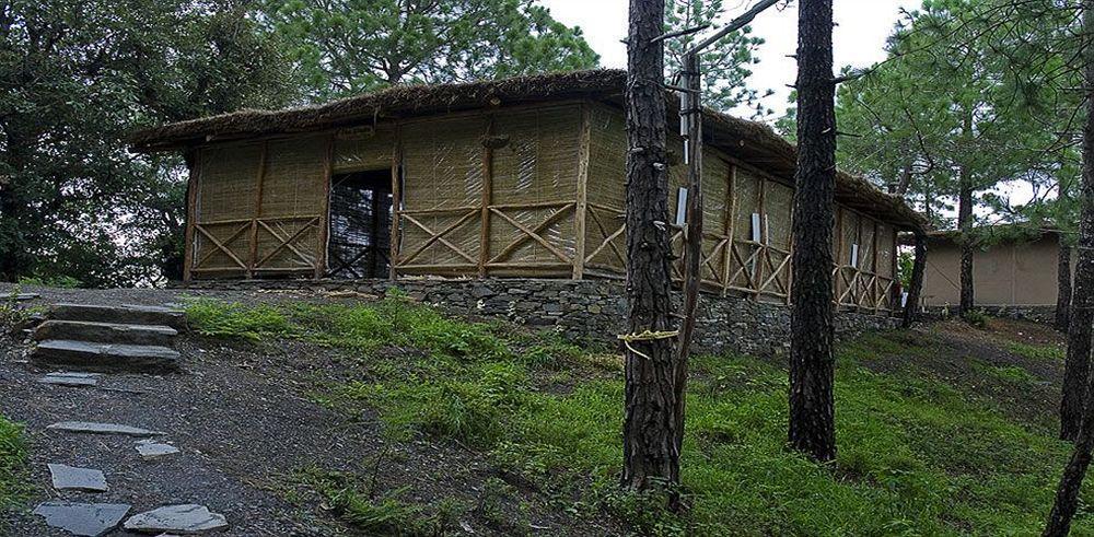 Aamod Resort Shimla Exterior photo
