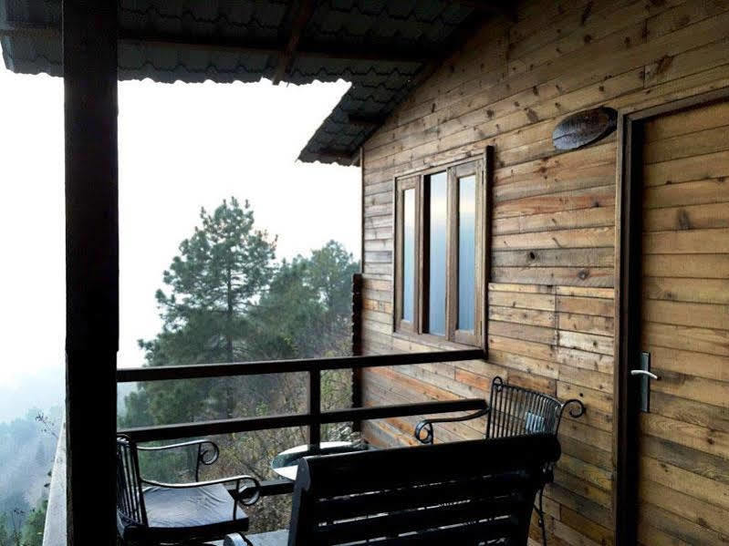 Aamod Resort Shimla Exterior photo
